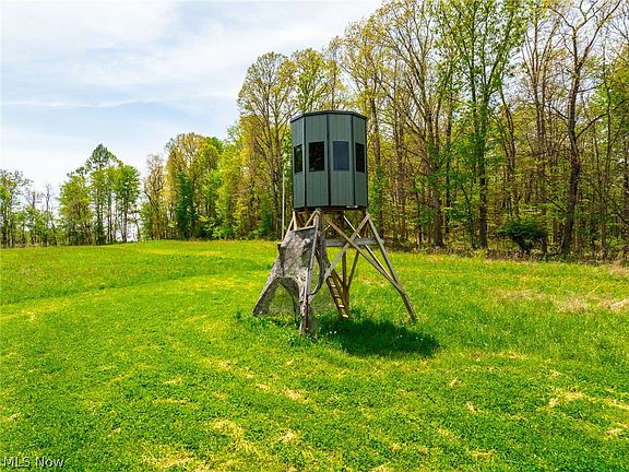 4th image of 6268 Kings Ridge Rd