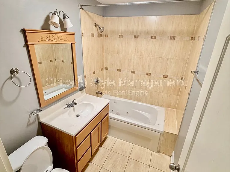 6605 S Kimbark Ave #G — Photo 4