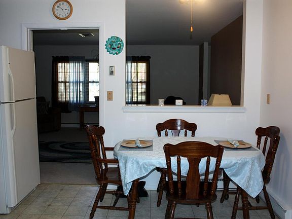 5th image of 269B Kingston Ct