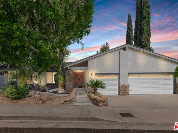 8919 Moorcroft Ave, Canoga Park, CA 91304
