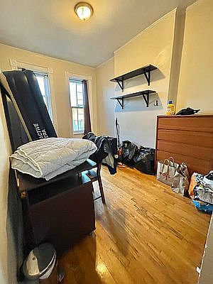 3rd image of 477 Clinton St APT 4