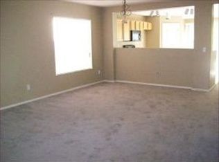 3233 E Bagdad Rd, San Tan Valley, AZ 85143