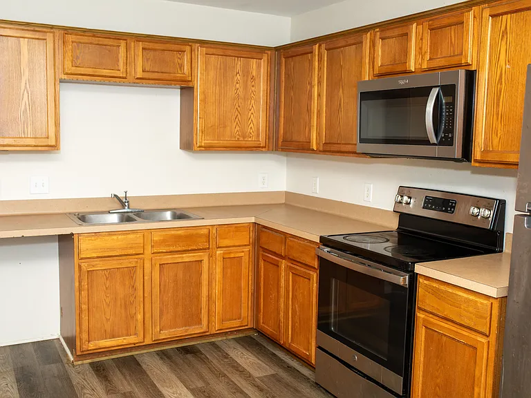 23297 High Pt St — Photo 10