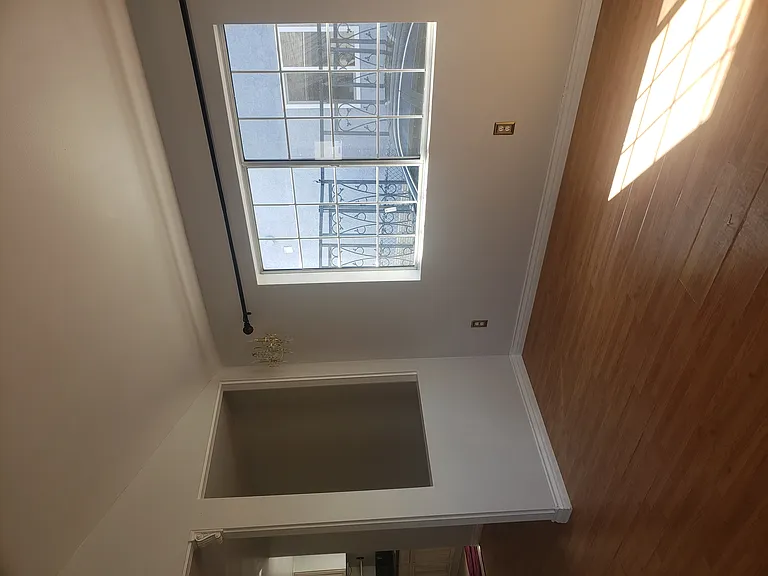 10512 Plainview Ave — Photo 22