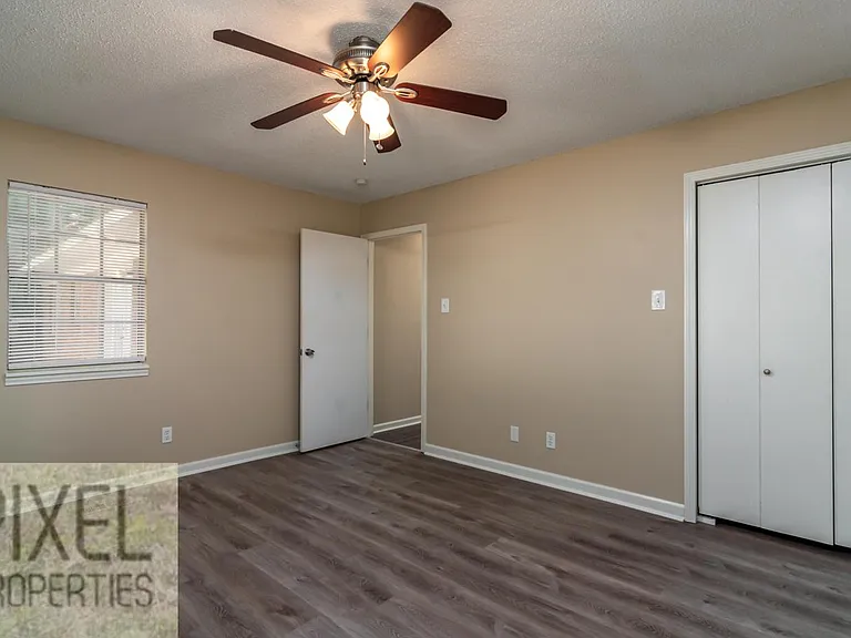 47 Flag Rd — Photo 24