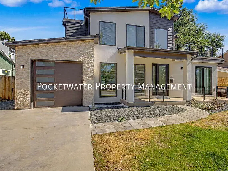 3595 Darley Ave — Photo 2