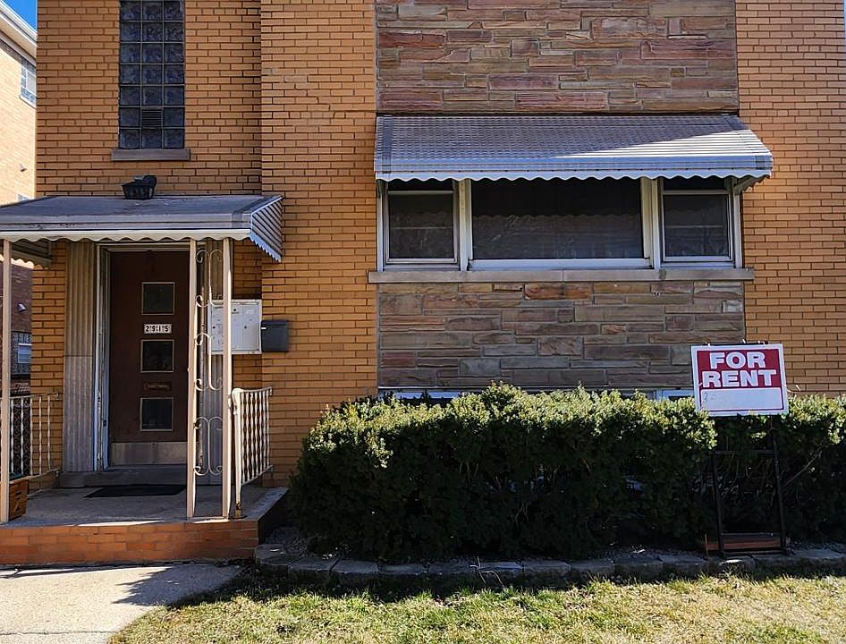 1st image of 2915 N Austin Ave #2