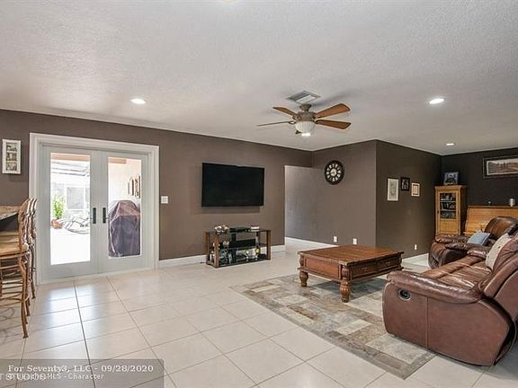 5th image of 2420 NW 114th Ave