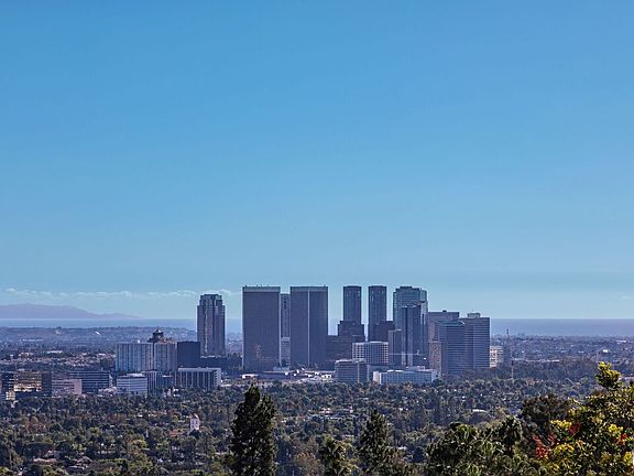 5th image of 1039 Wallace Rdg