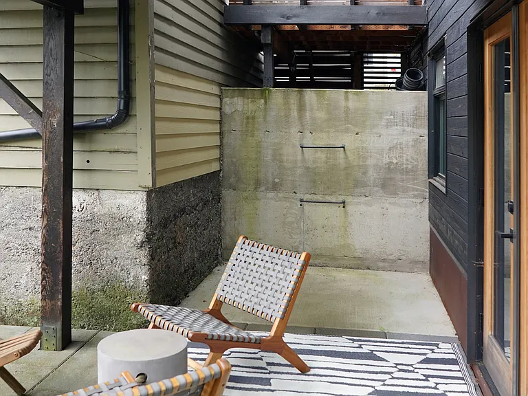 2847 NW Savier St #B — Photo 75