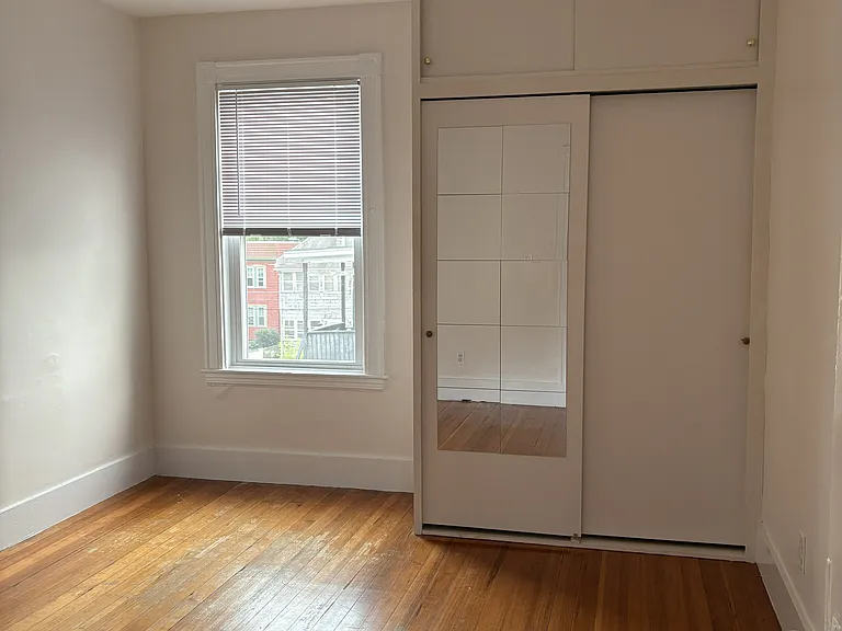 4 Adams St #2 — Photo 8