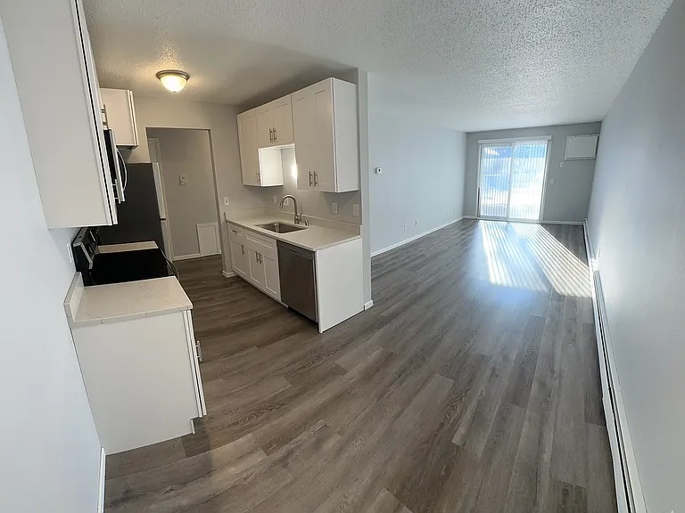 519 Jefferson St #10 — Photo 5