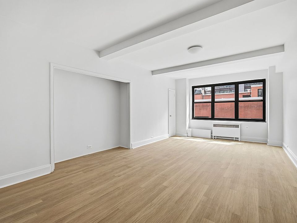 1st image of 310 E 44th St APT 819