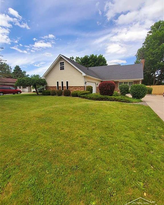 1st image of 1201 Barbeau Dr