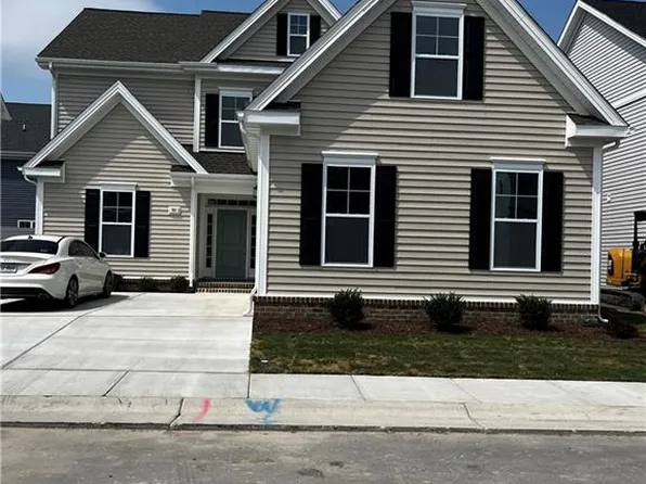 904 Brenner Rd, Chesapeake, VA 23320