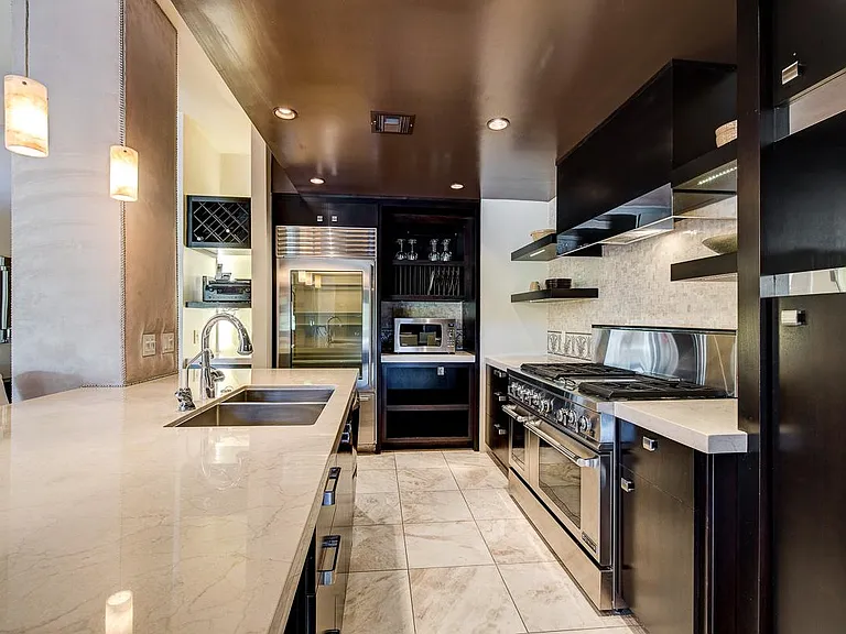 7277 Mission Hills Dr — Photo 13