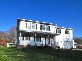 5001 Rosetree Ln, Newark, DE 19702