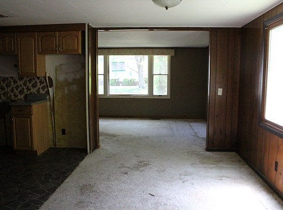 4th image of 918 S Southland Dr