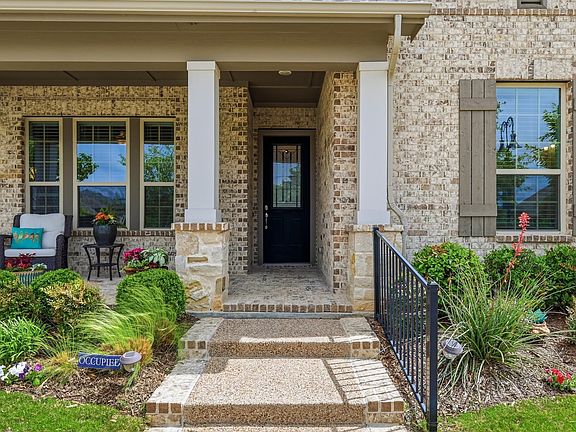 5th image of 4817 Beaver Creek Dr