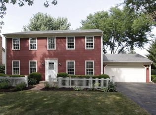 25W050 Setauket Ave, Naperville, IL