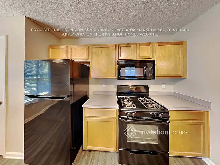 401 Legend Creek Point — Photo 8