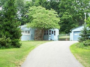 162 Sawyer Hill Rd, New Milford, CT 06776