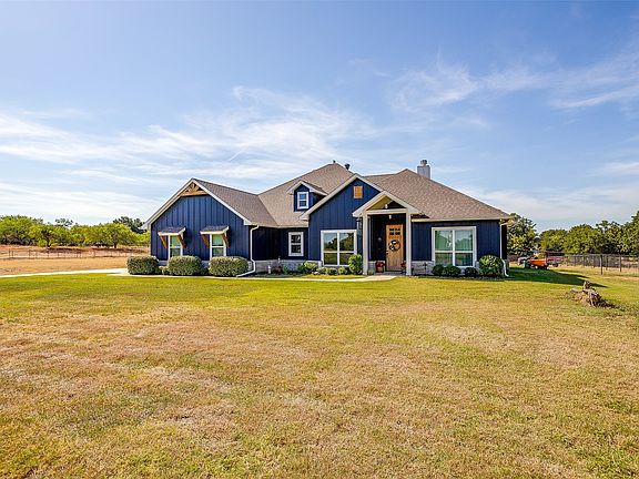 4th image of 492 Clark Lake Rd