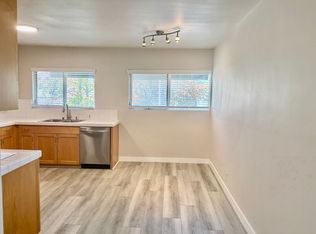 808-812 Westmount Drive, West Hollywood, CA 90069