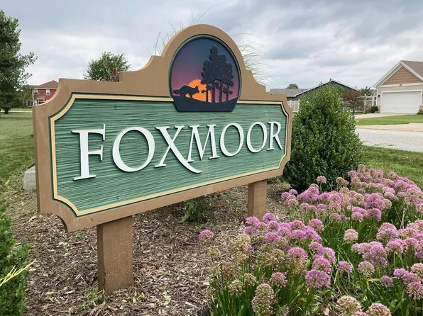 7680 Williams St, Merrillville, IN 46410