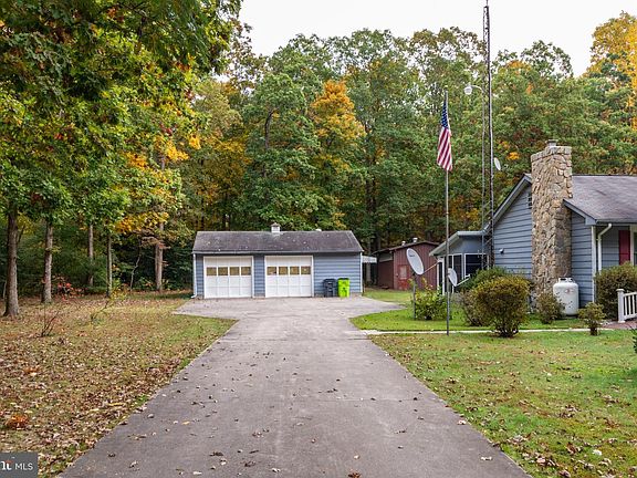 4th image of 7645 Hidden Meadow Ln
