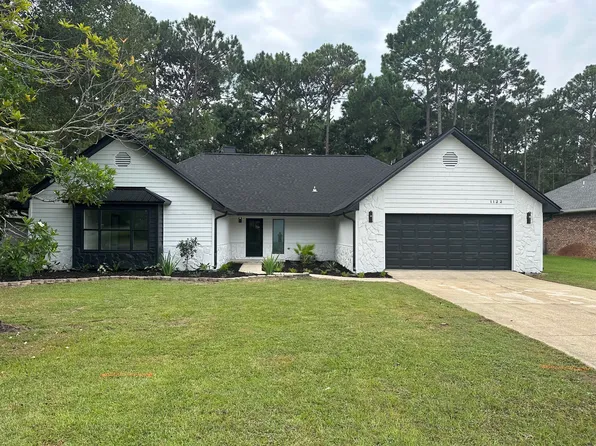 1122 Sandalwood Cir, Niceville, FL 32578