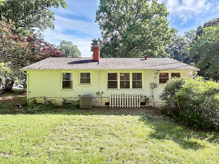 228 Seneca Pl — Photo 32