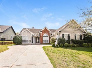 705 Avalon Forest Dr, Lawrenceville, GA