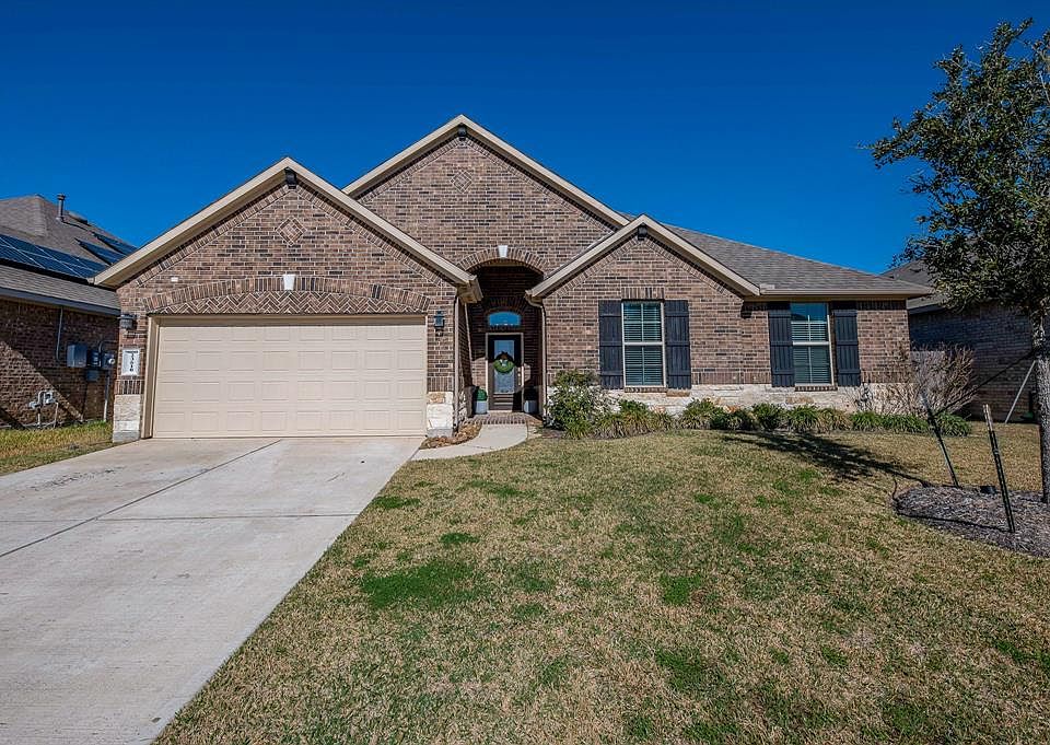 1st image of 23610 Padova Gardens Dr
