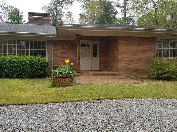 3rd image of 208 Mimosa Park Dr