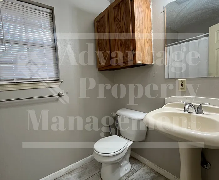 515 3rd Ave — Photo 5