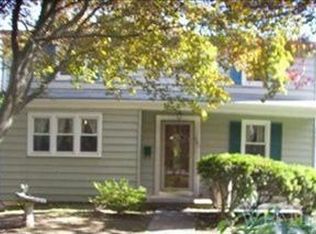 98 Washington Ave, Hartsdale, NY 10530