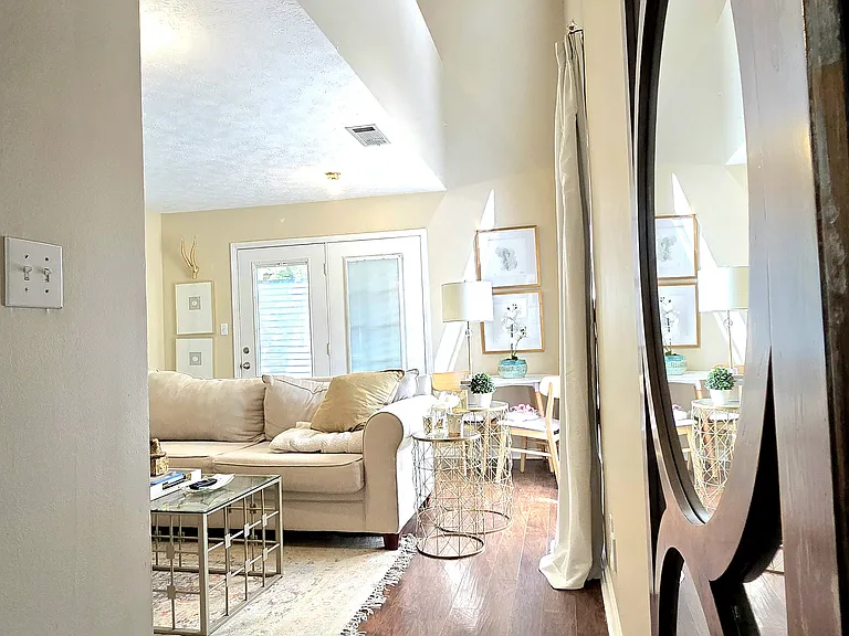705 Whitfield St #A — Photo 4