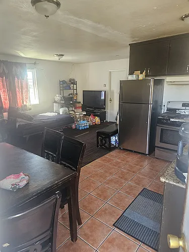 54 Union St Photo 1