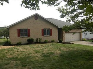 226 Holyoke Rd, Butler, PA 16001