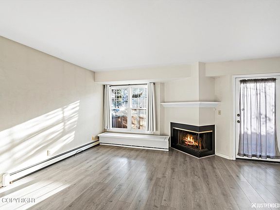 5th image of 6420 E Northern Lights Blvd APT 7H