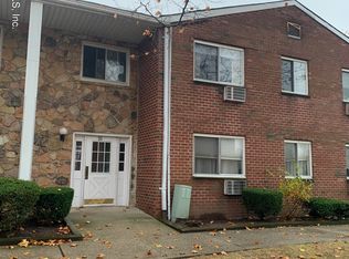 29 Gadsen Pl APT 1C, Staten Island, NY