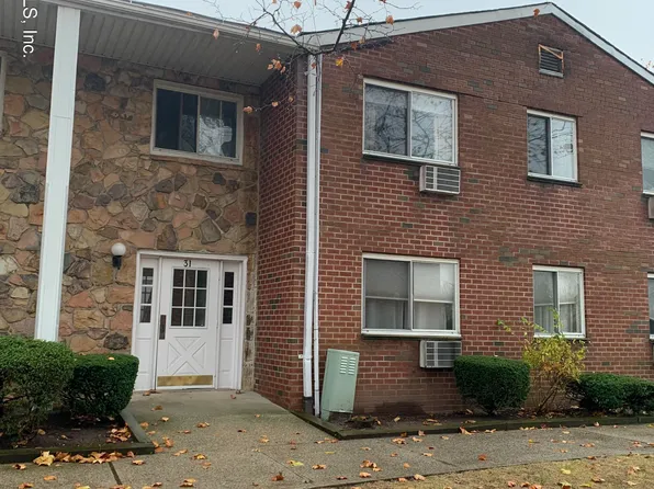 29 Gadsen Pl APT 1C, Staten Island, NY 10314