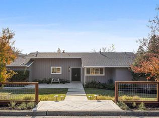 10 Woodford Dr, Moraga, CA
