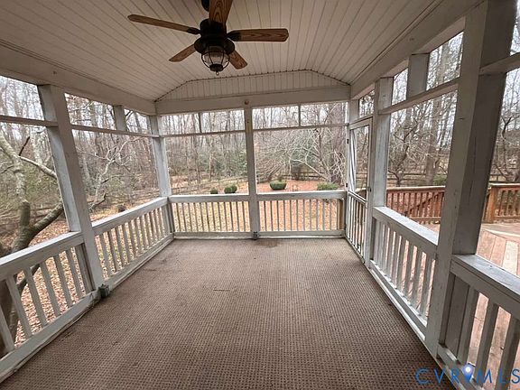 5th image of 5916 Park Forest Ln