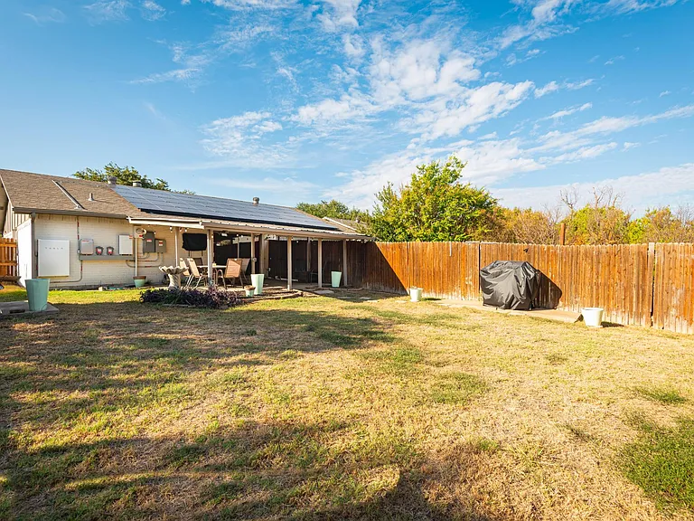 2211 Yewpon Dr — Photo 24