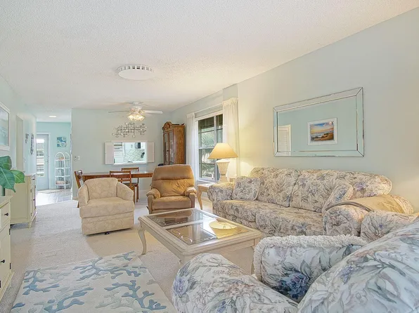 1900 S Kanner Highway #7-201, Stuart, FL 34994