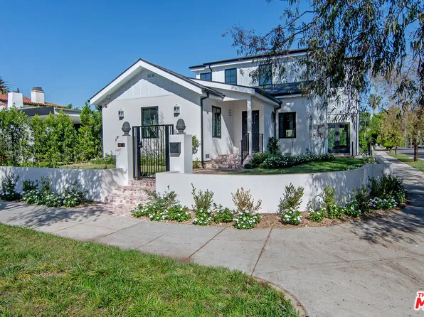 8671 Clifton Way, Beverly Hills, CA 90211