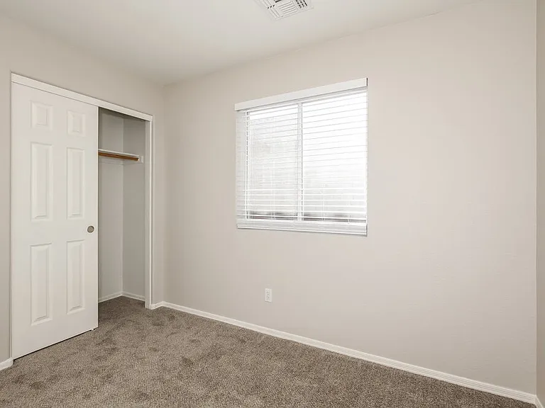 15434 W Gelding Dr — Photo 13