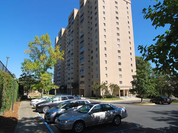 1825 Saint Julian Pl APT 12F, Columbia, SC 29204